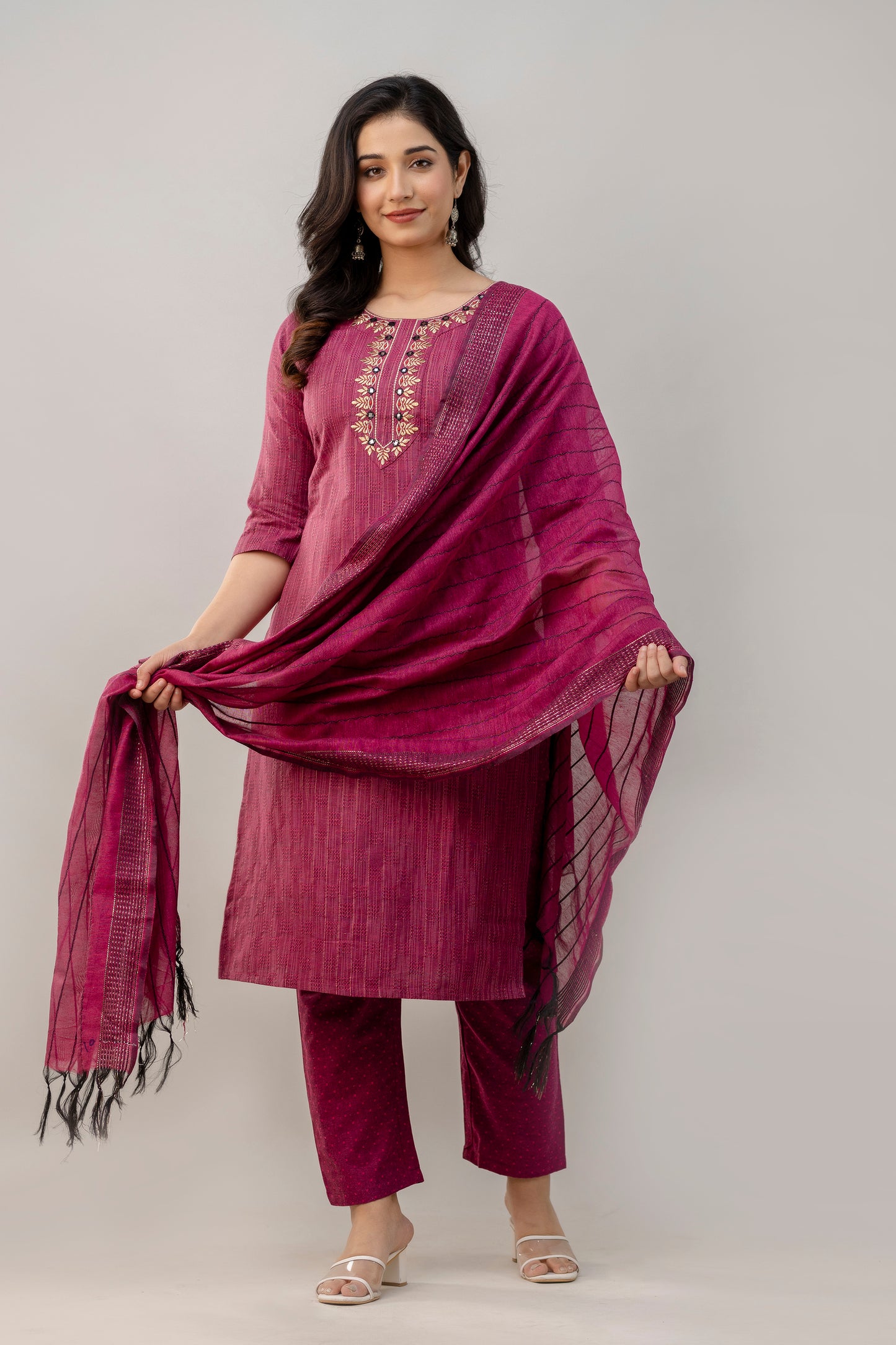 Embellished Straight Kurta Pant Dupatta Set