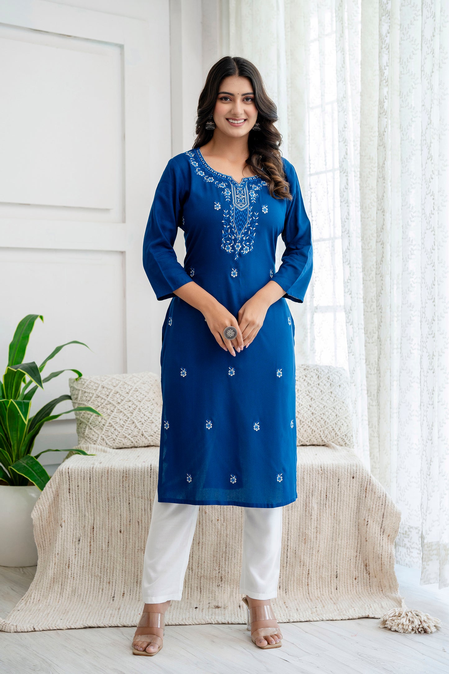 Women Viscose Rayon Kurta Pant Set