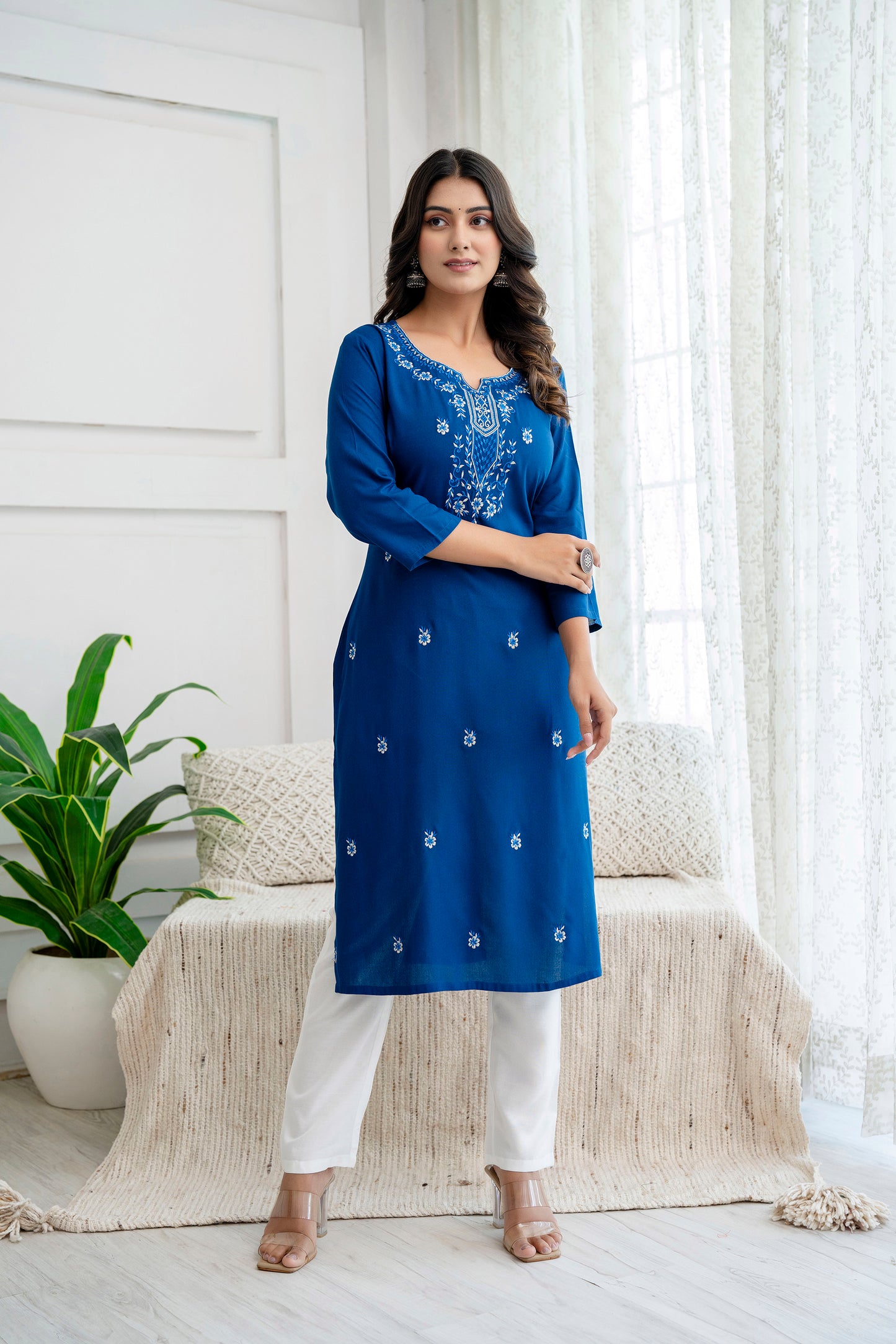 Women Viscose Rayon Kurta Pant Set