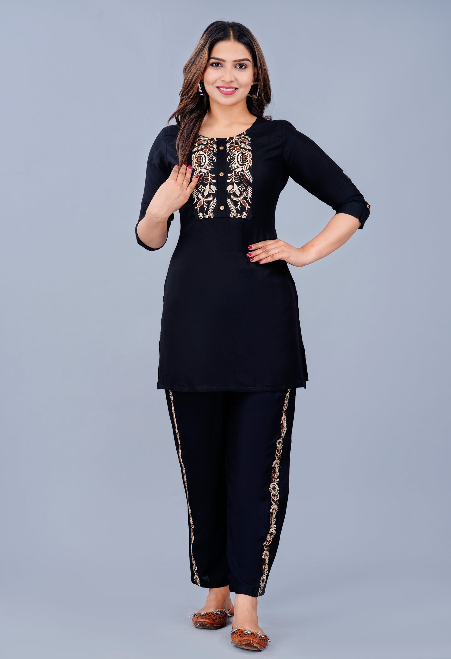 Women Viscose Rayon Kurta Pant Set