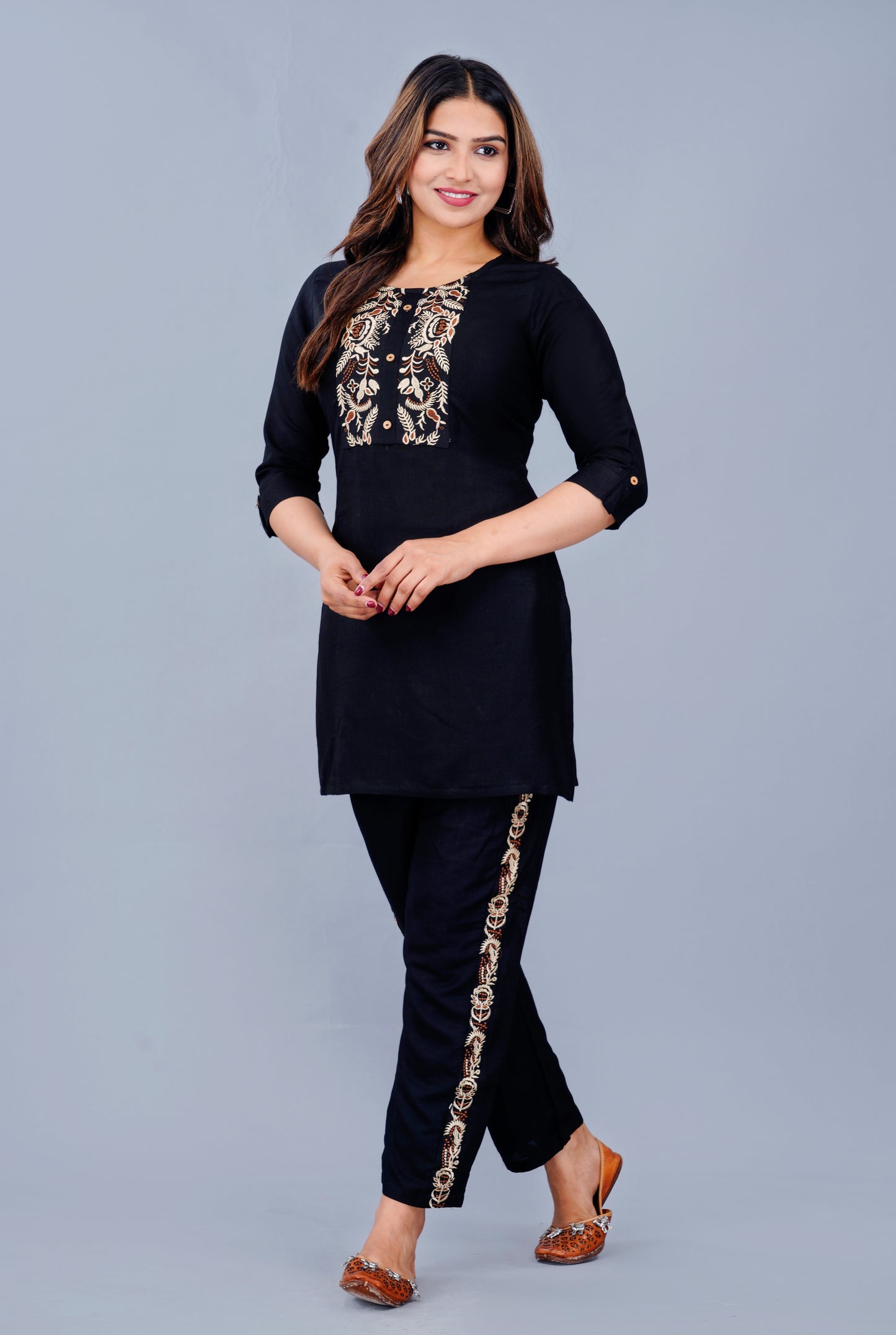 Women Viscose Rayon Kurta Pant Set