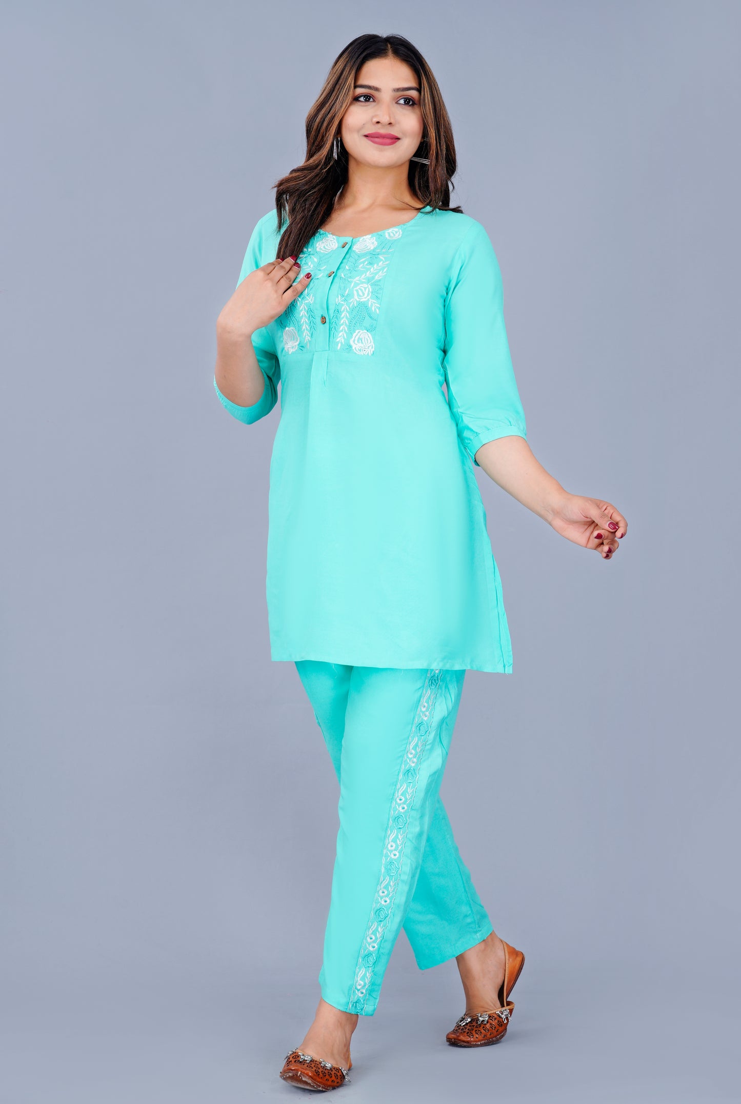 Women Viscose Rayon Kurta Pant Set